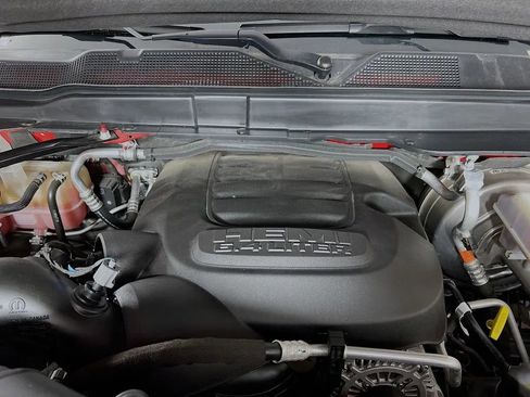 Used 2024 RAM 2500 Big Horn w/ Bed Utility Group image 29