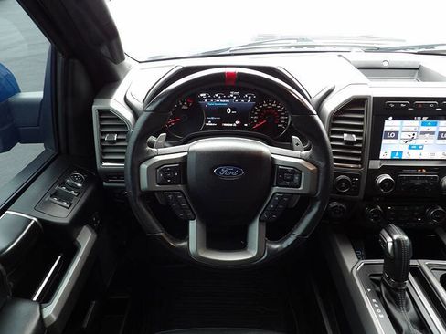 Used 2018 Ford F150 Raptor w/ Equipment Group 802A Luxury image 21
