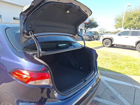 Used 2024 Toyota Corolla LE image 36