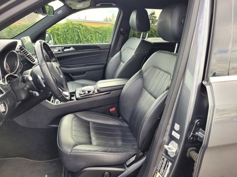 Used 2018 Mercedes-Benz GLS 450 4MATIC image 9