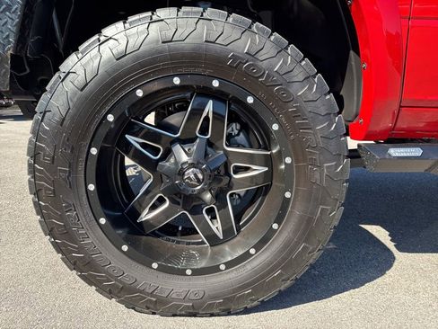 Used 2018 RAM 2500 Longhorn w/ Off Road Package image 16