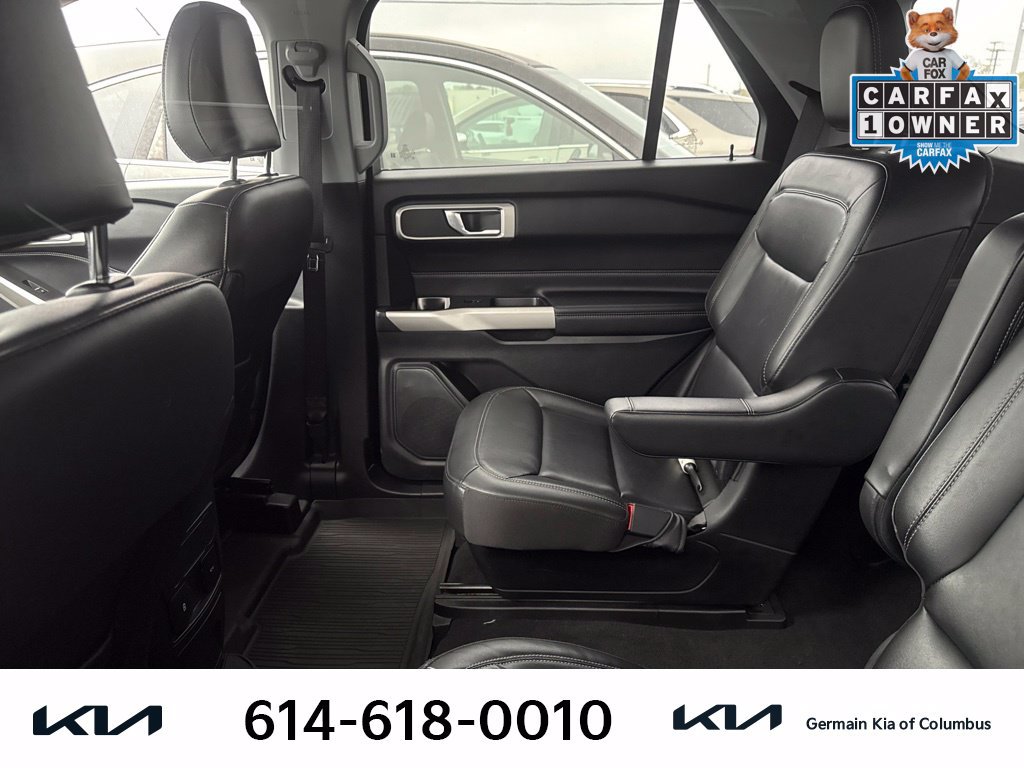 Used 2022 Ford Explorer XLT w/ Equipment Group 202A AWD/4WD image 9