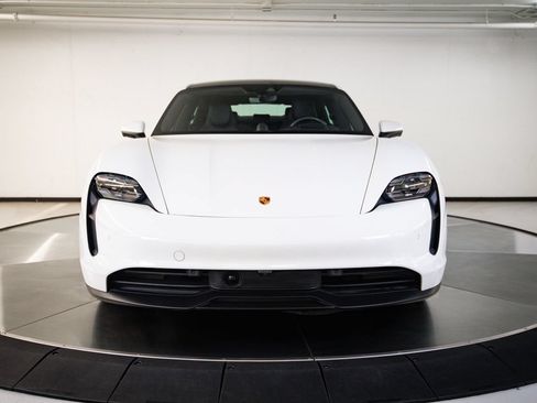 Certified 2024 Porsche Taycan 4S AWD/4WD image 10