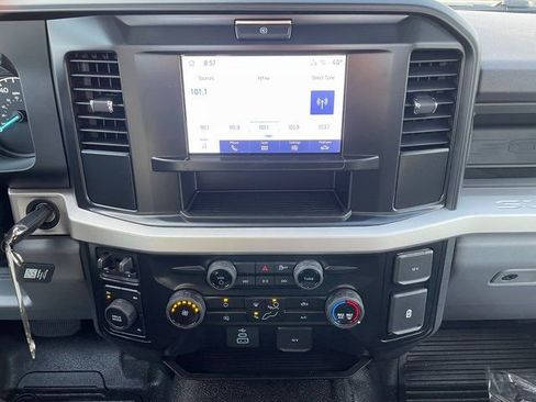 New 2026 Ford F350 XL w/ XL Chrome Package image 20