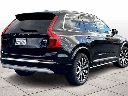 Used 2022 Volvo XC90 T8 Inscription image 16