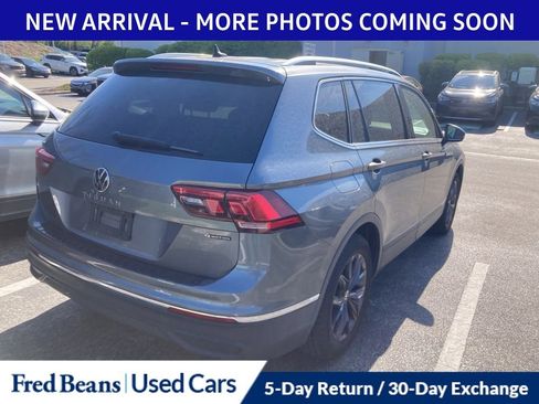Certified 2023 Volkswagen Tiguan SE w/ Panoramic Sunroof Package image 6