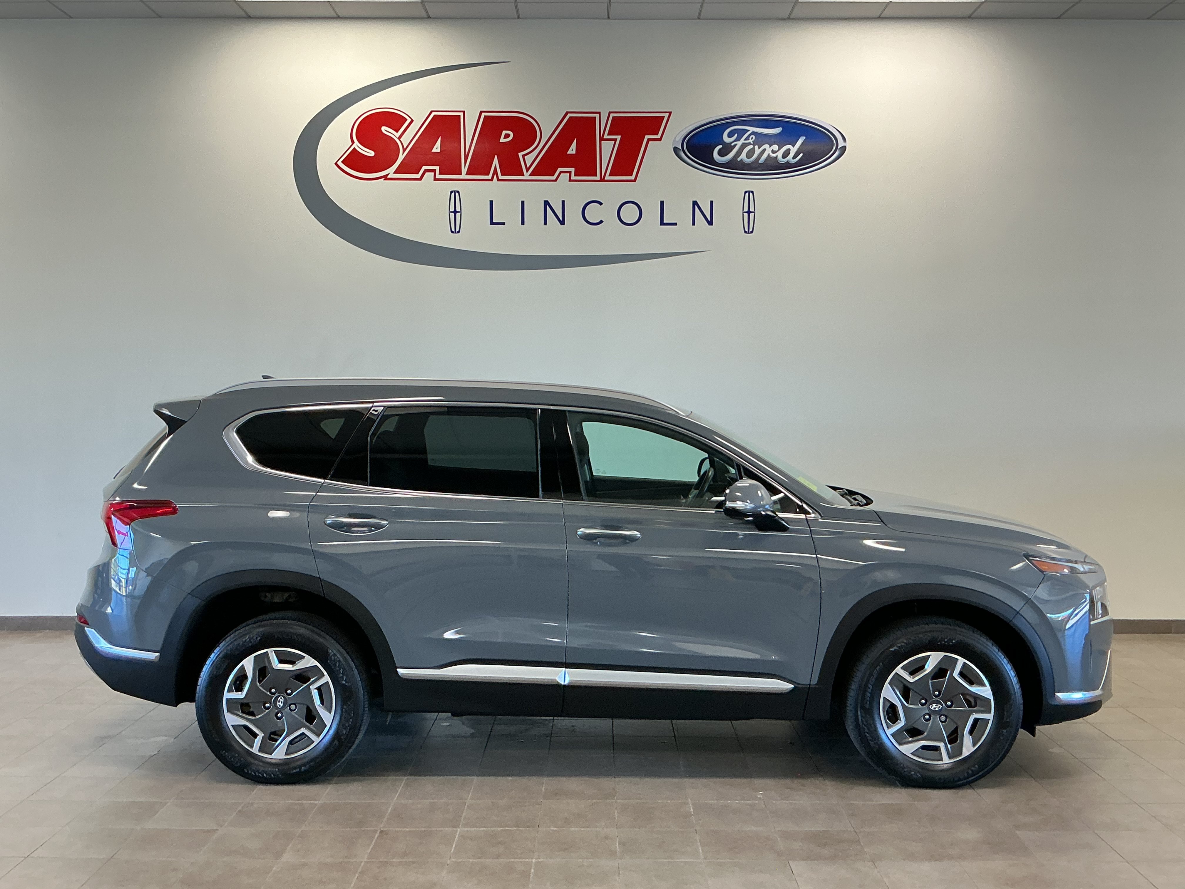 Used 2023 Hyundai Santa Fe Blue AWD/4WD image 1