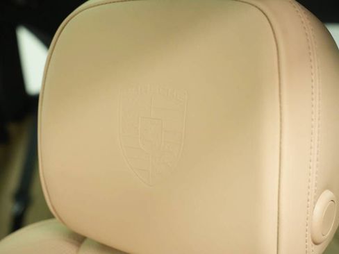 New 2026 Porsche Macan S image 32