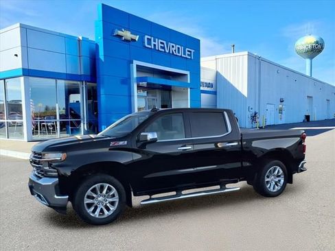 Used 2019 Chevrolet Silverado 1500 LTZ w/ LTZ Premium Package image 8