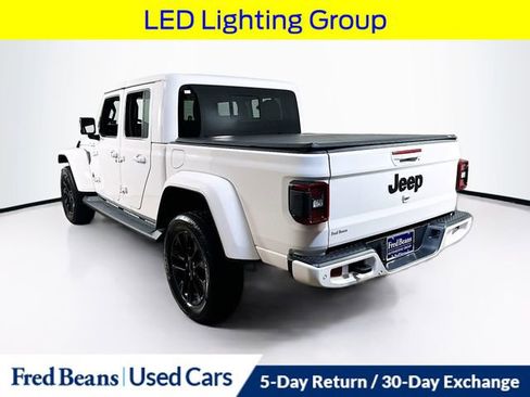 Used 2022 Jeep Gladiator Overland image 8