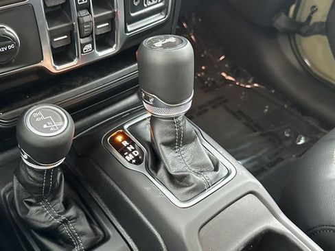 New 2026 Jeep Wrangler Unlimited Sahara AWD/4WD image 6