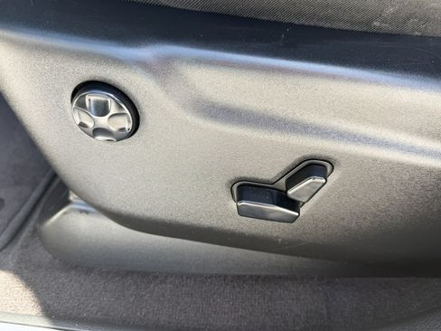 Used 2018 Dodge Durango GT AWD/4WD image 12