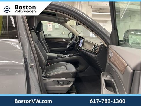 New 2025 Volkswagen Atlas SEL Premium R-Line image 34