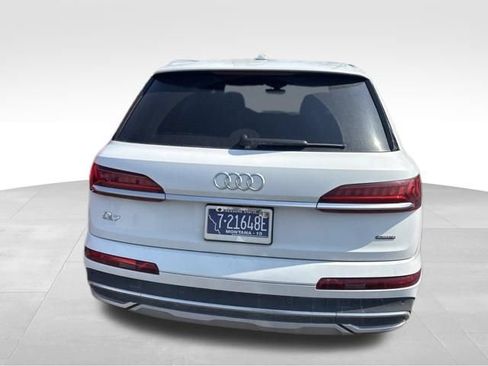 Used 2022 Audi Q7 2.0T Premium w/ Convenience Package AWD/4WD image 14