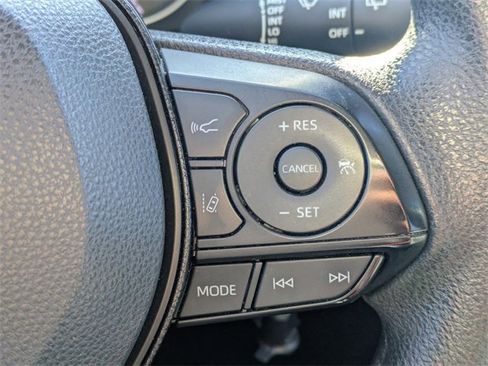 Used 2021 Toyota RAV4 LE image 25