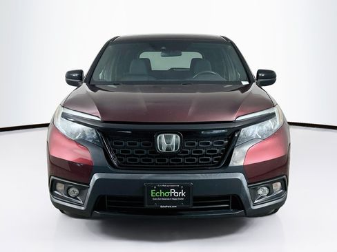 Used 2019 Honda Passport Sport image 2