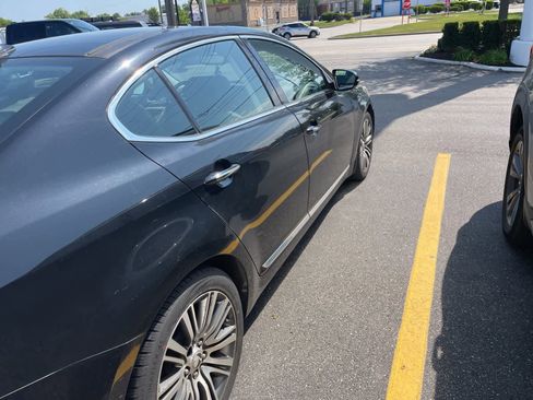 Used 2014 Kia Cadenza Premium w/ Luxury Package FWD image 17