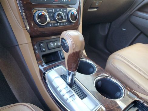 Used 2017 Buick Enclave Leather image 30