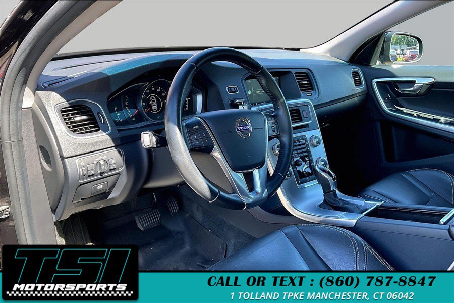 Used 2017 Volvo S60 T5 Dynamic AWD/4WD image 14