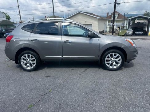 Used 2012 Nissan Rogue SL AWD/4WD image 2