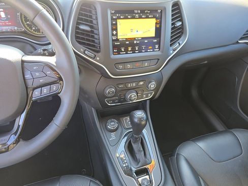 Used 2023 Jeep Cherokee Altitude Lux image 29