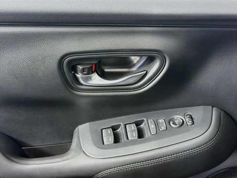 Used 2024 Honda HR-V LX image 15