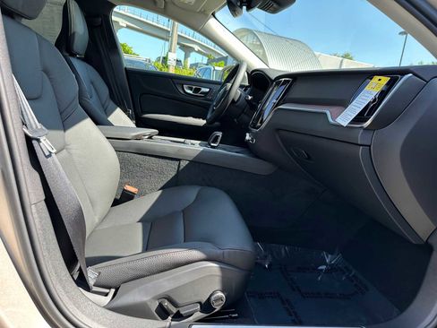 New 2026 Volvo V60 B5 Cross Country Plus w/ Climate Package image 10