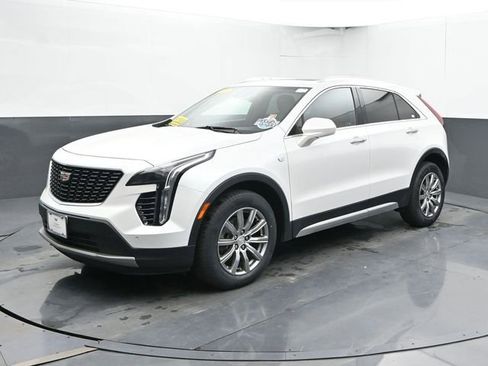Used 2020 Cadillac XT4 Premium Luxury AWD/4WD image 6