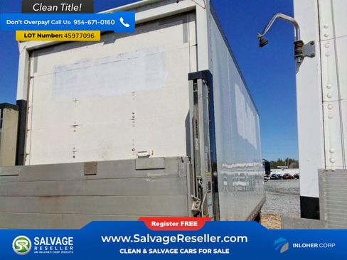 Used 2021 Isuzu NPR image 4