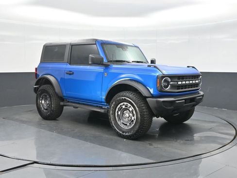 Certified 2025 Ford Bronco 2-Door w/ Sasquatch Package image 8
