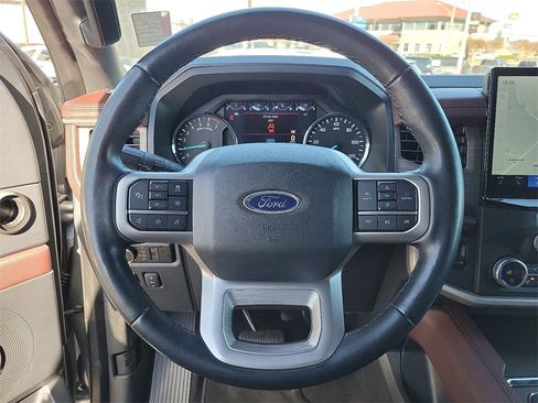 Used 2024 Ford Expedition Max Limited image 20