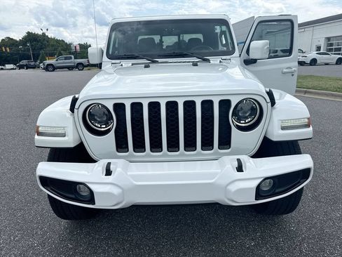 Used 2023 Jeep Gladiator Overland AWD/4WD image 27