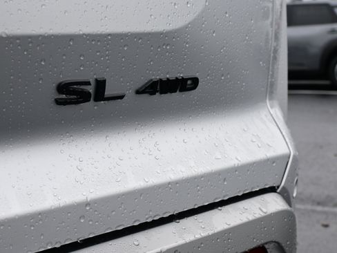 New 2025 Nissan Pathfinder SL image 10