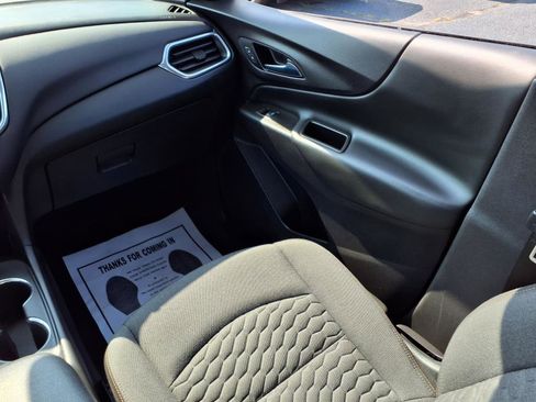 Used 2021 Chevrolet Equinox LT image 11