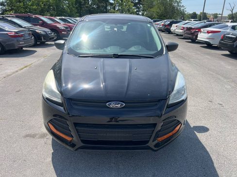 Used 2016 Ford Escape S FWD image 3