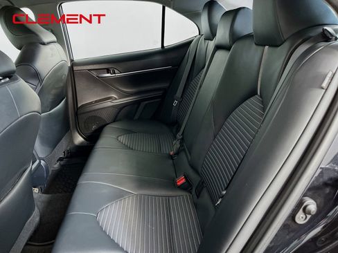 Used 2023 Toyota Camry SE FWD image 31