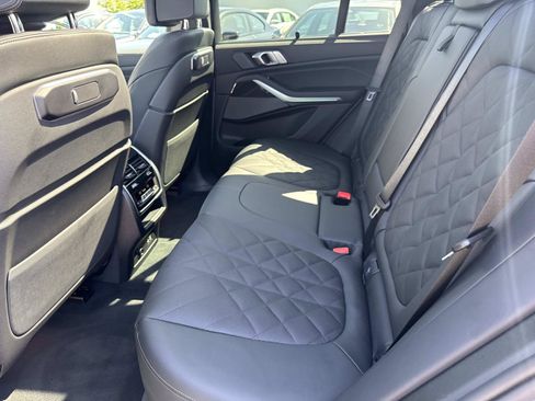 Used 2026 BMW X5 xDrive40i w/ M Sport Package AWD/4WD image 11