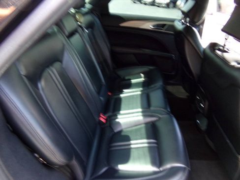 Used 2017 Lincoln MKZ Premiere FWD image 21