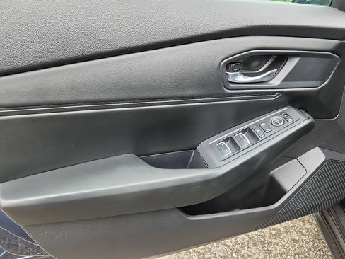 Used 2024 Honda Accord EX image 12