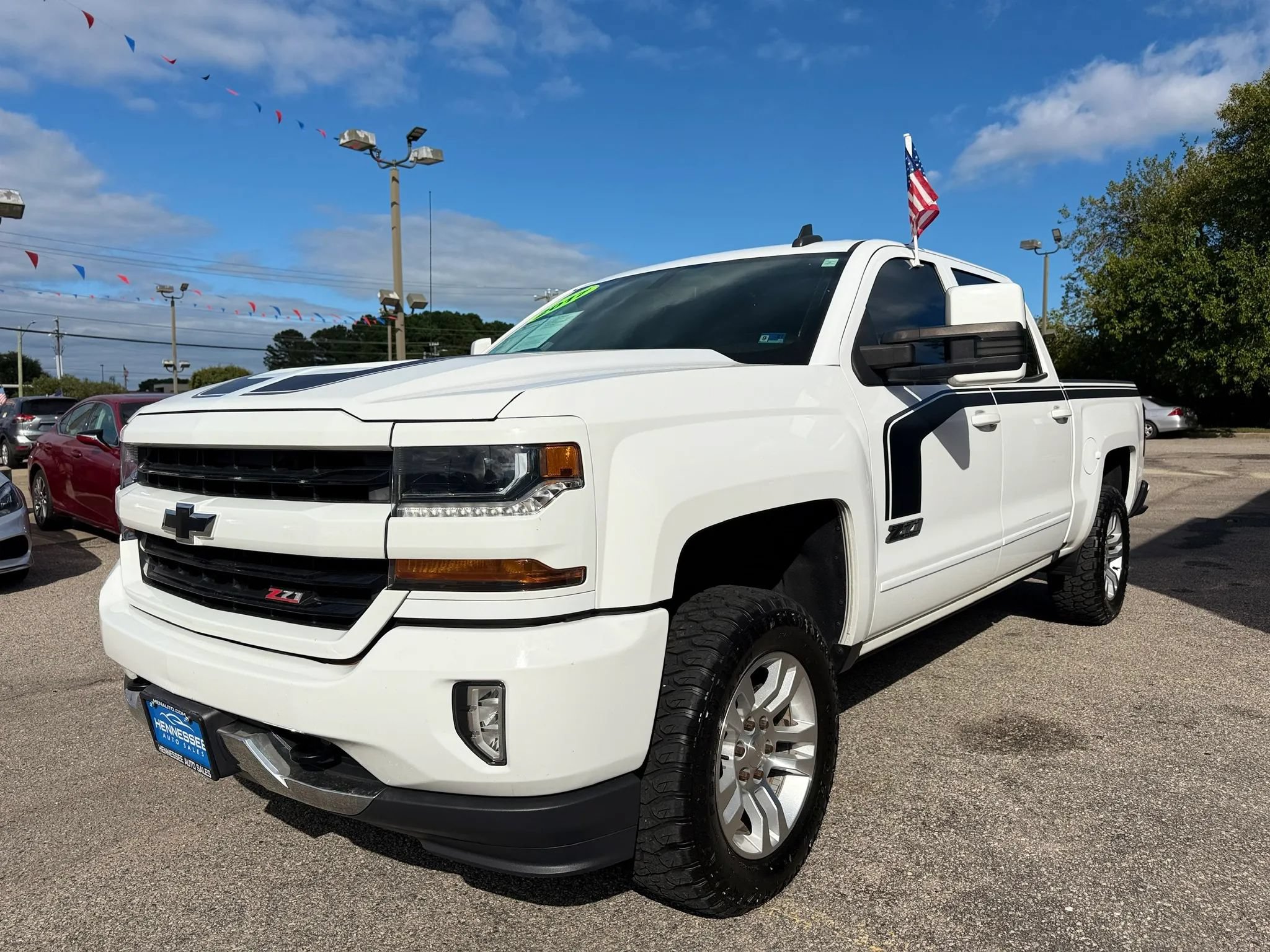 Used 2017 Chevrolet Silverado 1500 LT w/ Rally 2 Edition AWD/4WD image 7