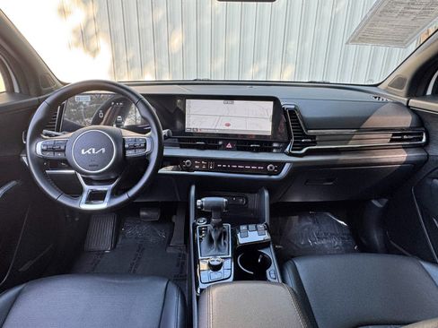Used 2025 Kia Sportage X-Line AWD/4WD image 11