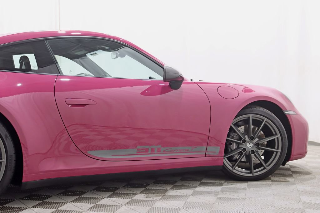 Used 2024 Porsche 911 Carrera T RWD image 11