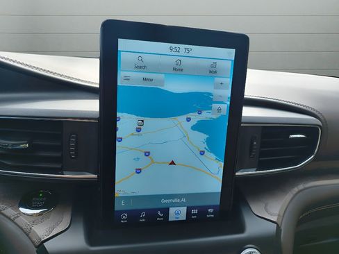 Used 2020 Ford Explorer Platinum w/ Premium Technology Package image 28