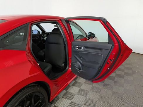 Used 2023 Honda Civic Sport image 31