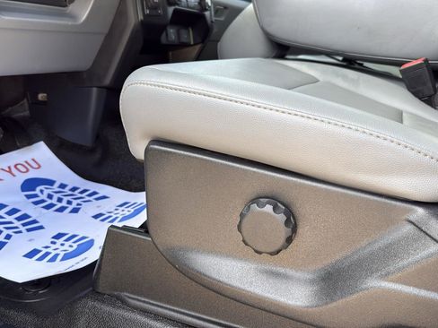 Used 2024 Ford F350 XL w/ XL Chrome Package image 11