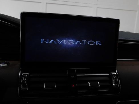 Used 2024 Lincoln Navigator L Reserve w/ Equipment Group 201A image 47