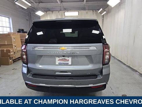 Used 2024 Chevrolet Suburban LT w/ LT Signature Plus Package AWD/4WD image 10