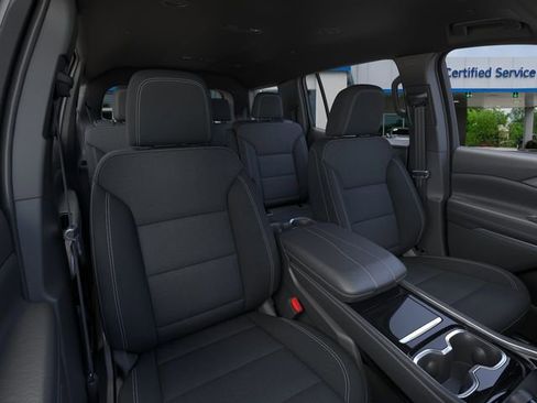 New 2026 Chevrolet Traverse LT w/ Driver Confidence Package FWD image 16