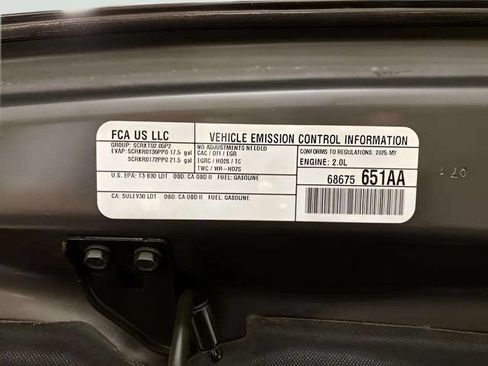 Used 2025 Jeep Wrangler Unlimited Rubicon AWD/4WD image 98