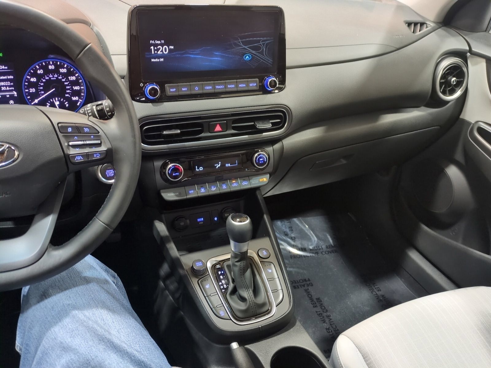 Certified 2023 Hyundai Kona SEL w/ Convenience Package AWD/4WD image 24